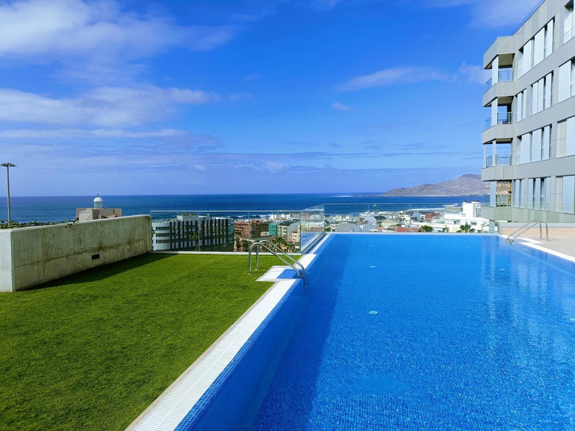 Luxury Las Canteras, Pool & Gym Лас Палмас де Гран Канария Екстериор снимка